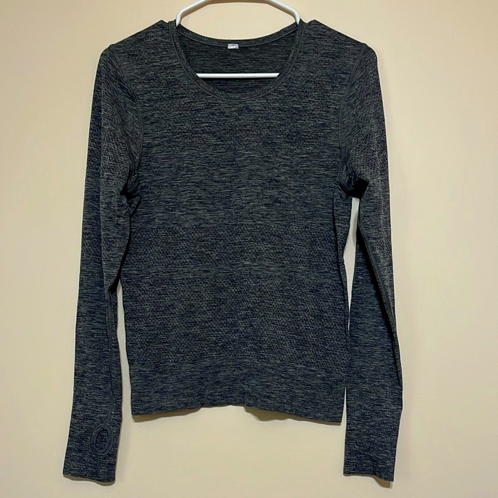 Lululemon Breeze By Long Sleeve Top Sz 6